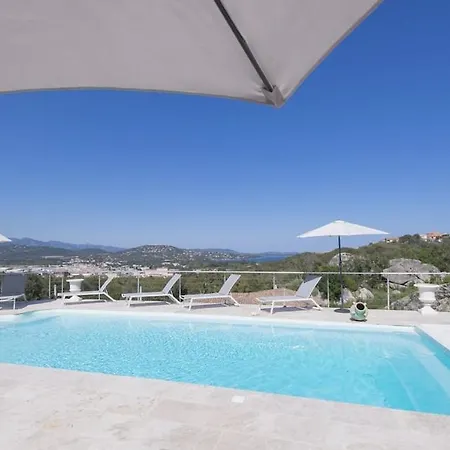 וילה Grande A Porto-vecchio Avec Piscine, Jacuzzi, Sauna & Fitness - Vue Mer
