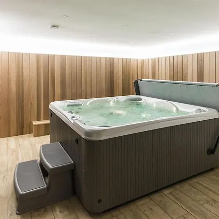 וילה Grande A Porto-vecchio Avec Piscine, Jacuzzi, Sauna & Fitness - Vue Mer *