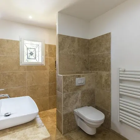 Grande A Porto-vecchio Avec Piscine, Jacuzzi, Sauna & Fitness - Vue Mer וילה *