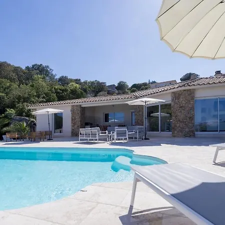 Villa Grande A Porto-vecchio Avec Piscine, Jacuzzi, Sauna & Fitness - Vue Mer Porto-Vecchio (Corsica)